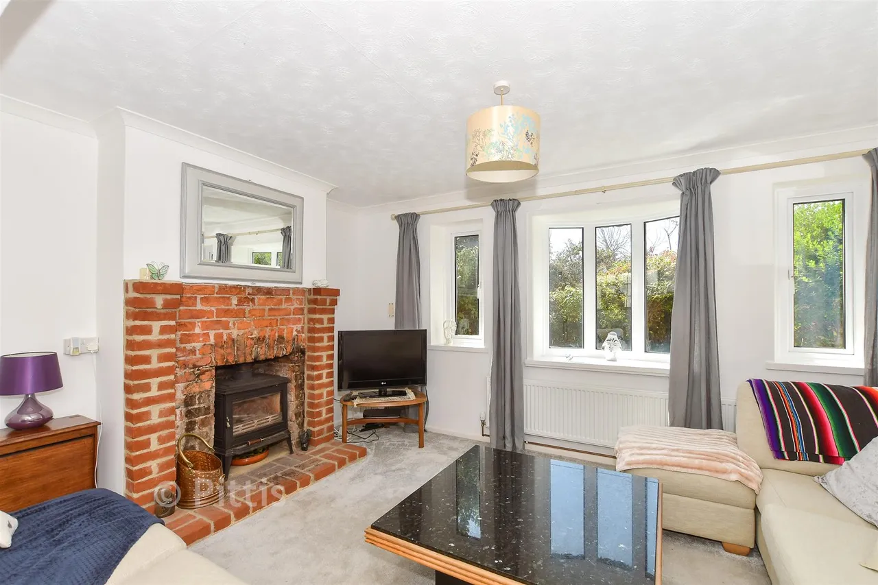 Richmond Meade, Freshwater, PO40, photo 3
