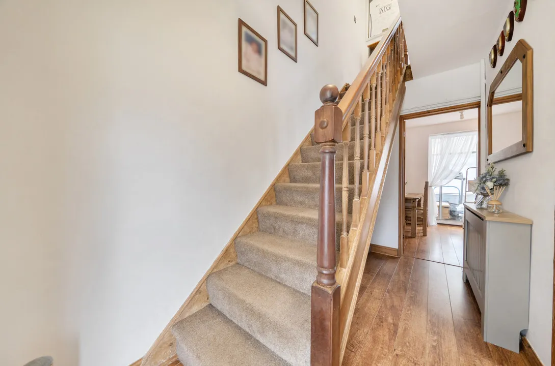 Tennyson Close, Hereford, Herefordshire, photo 43