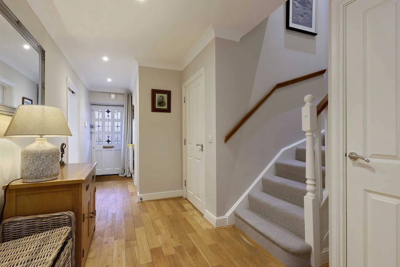 Gurnells Road, Seer Green, HP9, photo 5