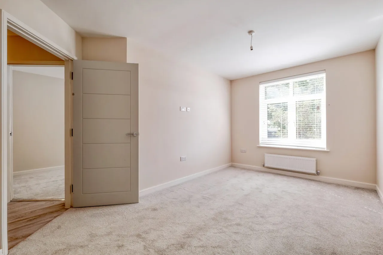 High Street, Kings Heath, B14, photo 7