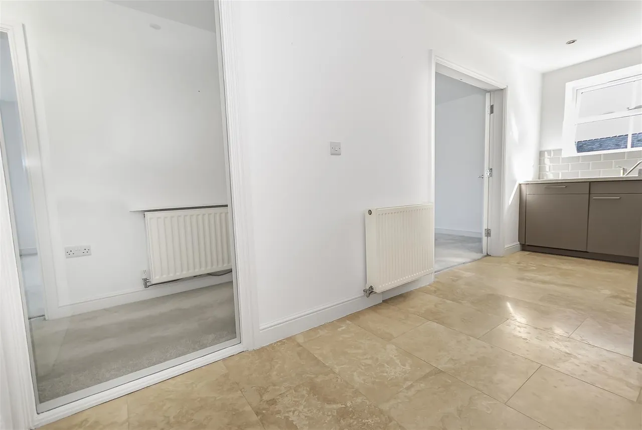 Broadhead Road, Turton, Bolton, BL7 0JF, photo 13
