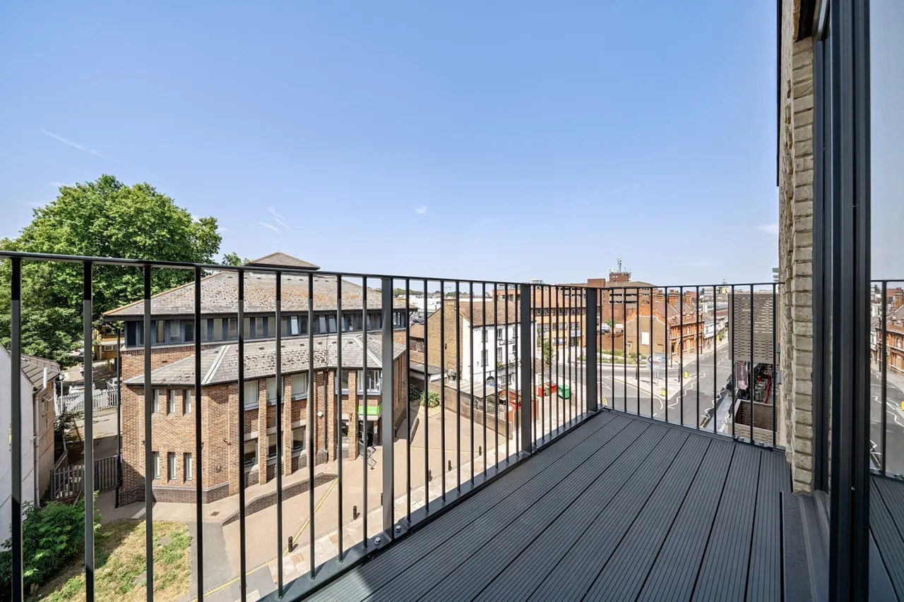 Lowfield Street, Dartford, DA1, photo 22
