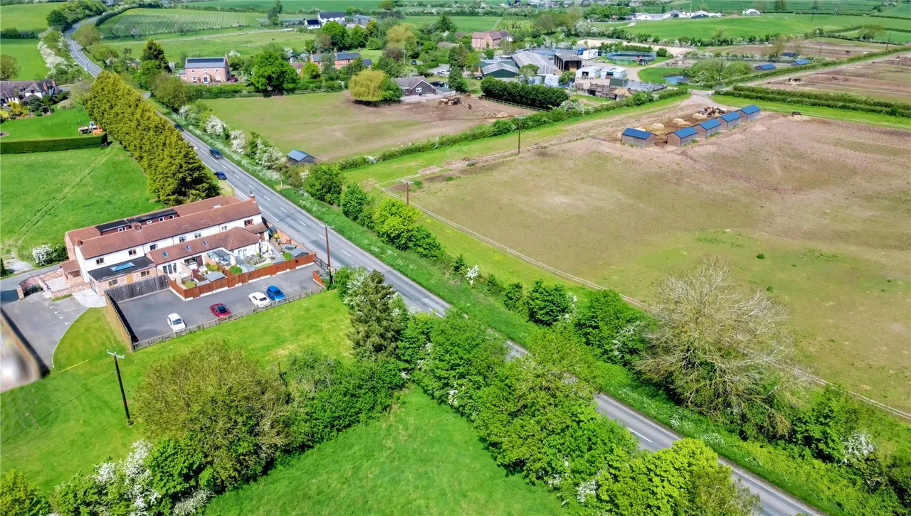 Country Girl Court, Sharpway Gate, Stoke Prior, Bromsgrove, B60 4AY, photo 34