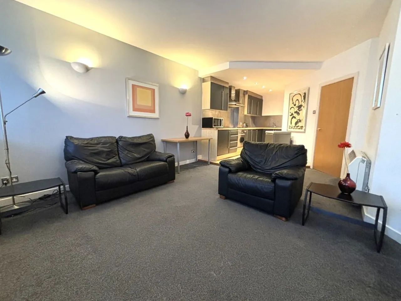 South Parade, LS1, photo 3