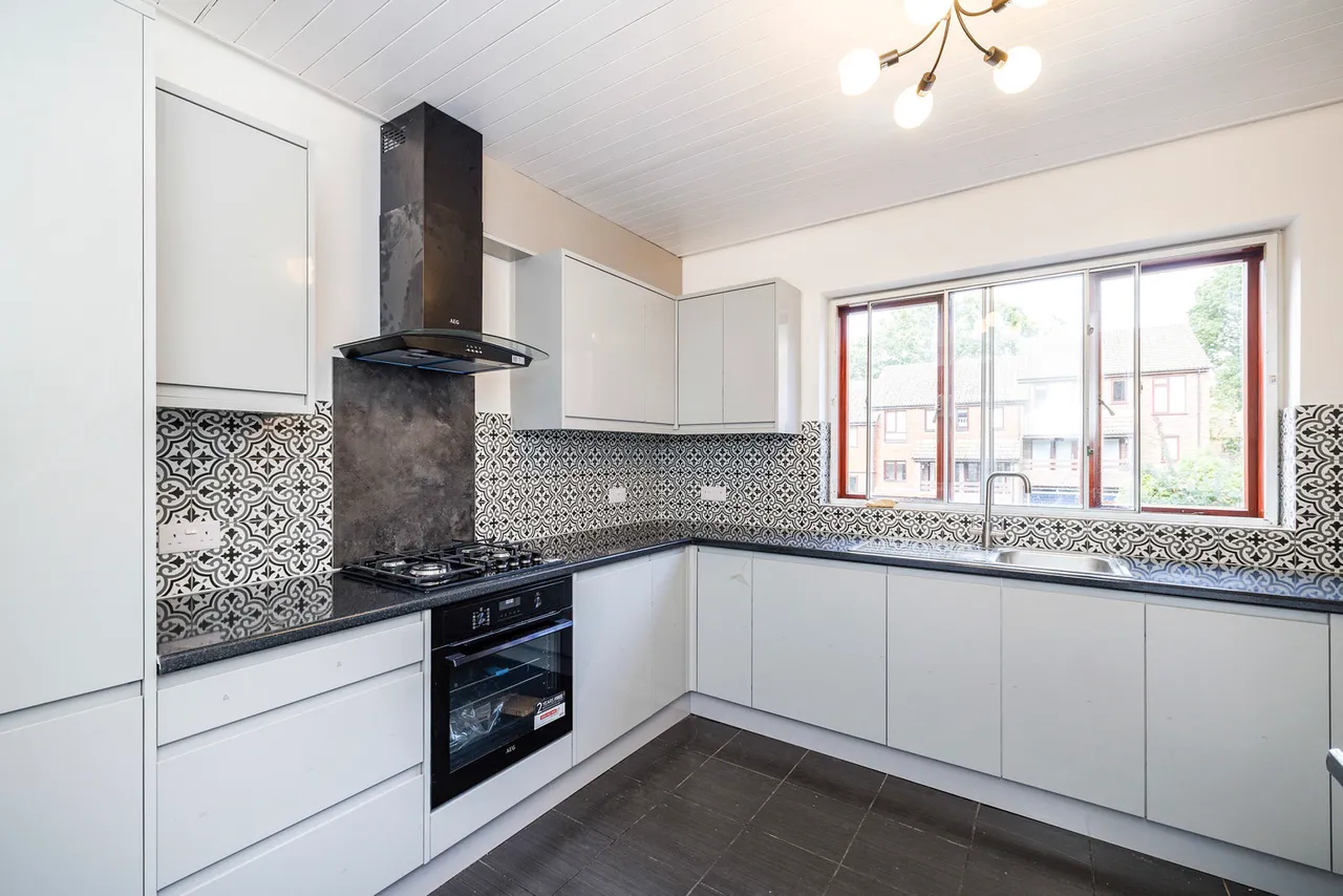Ashbourne Square, Northwood Fees Apply, HA6, photo 16