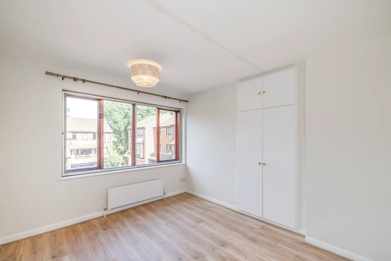 Ashbourne Square, Northwood Fees Apply, HA6, photo 10
