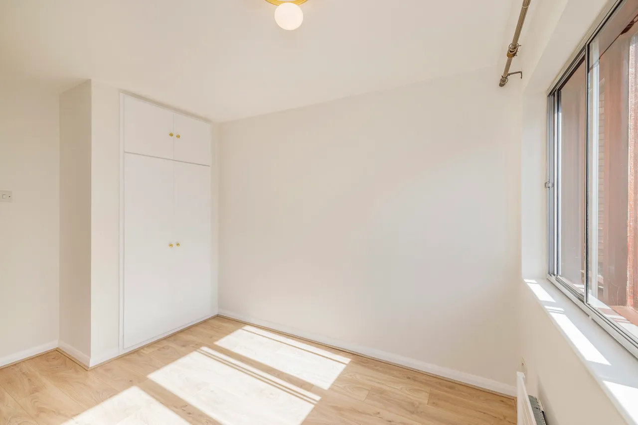 Ashbourne Square, Northwood Fees Apply, HA6, photo 7