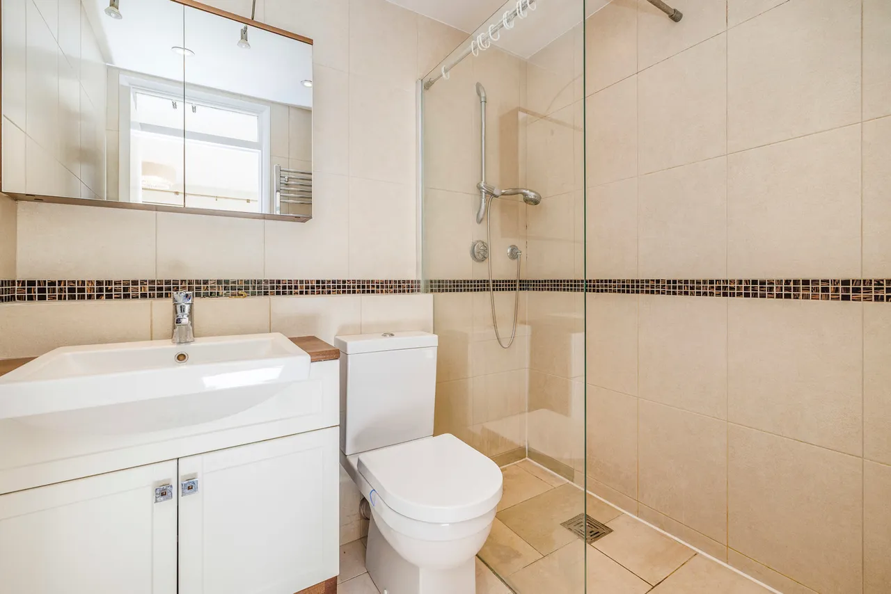 Ashbourne Square, Northwood Fees Apply, HA6, photo 6