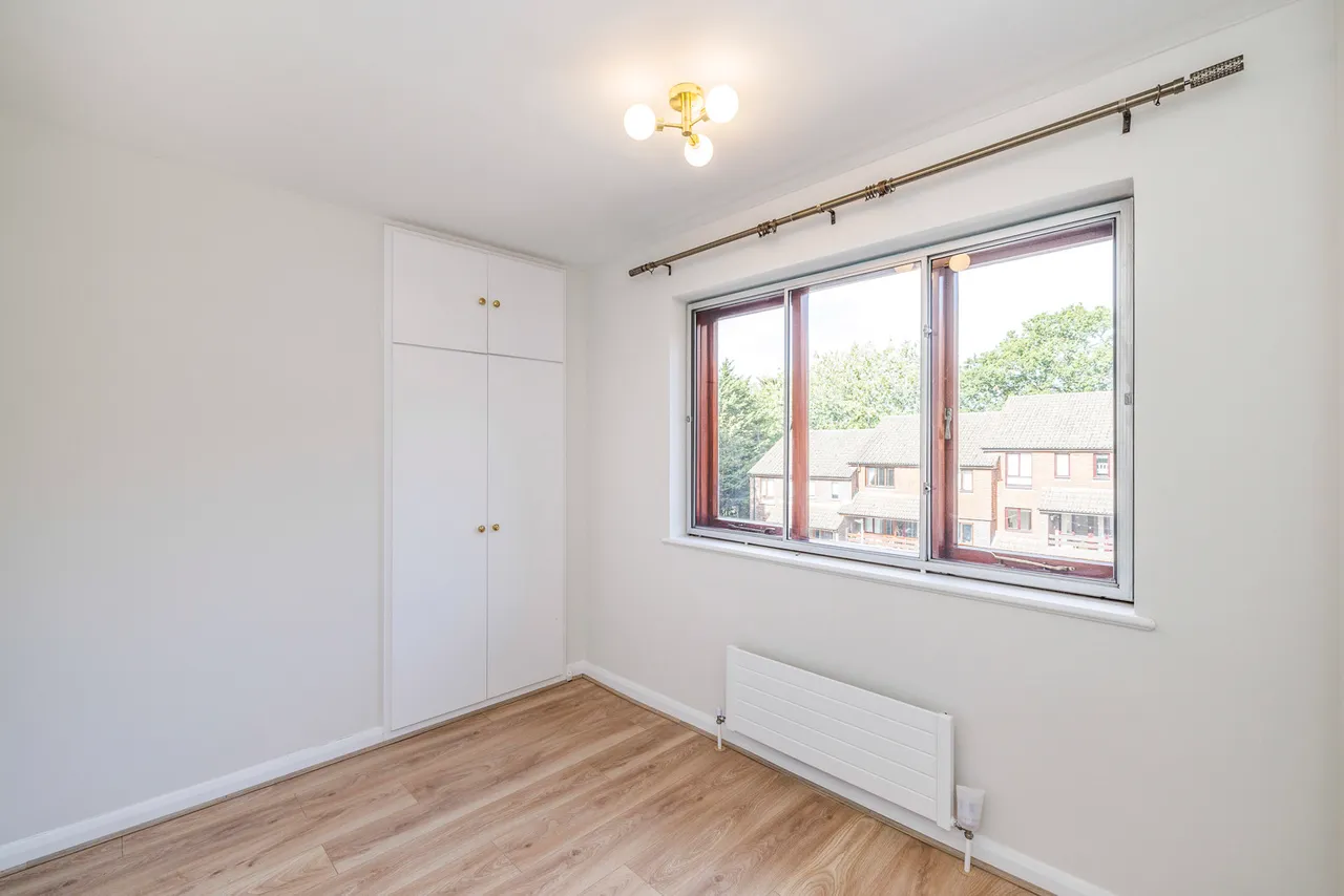 Ashbourne Square, Northwood Fees Apply, HA6, photo 12