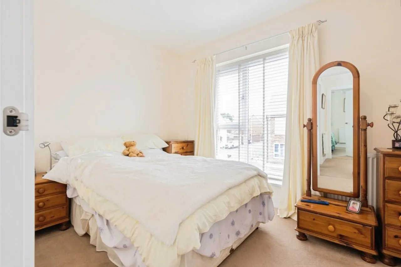 Buckthorn Road, Ravenstone, photo 8