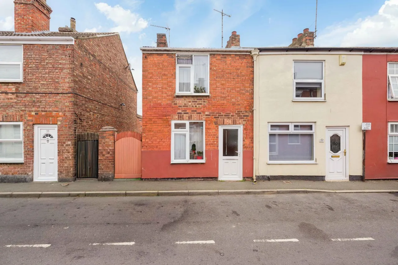 3 bed house for sale, James Street, Boston, PE21