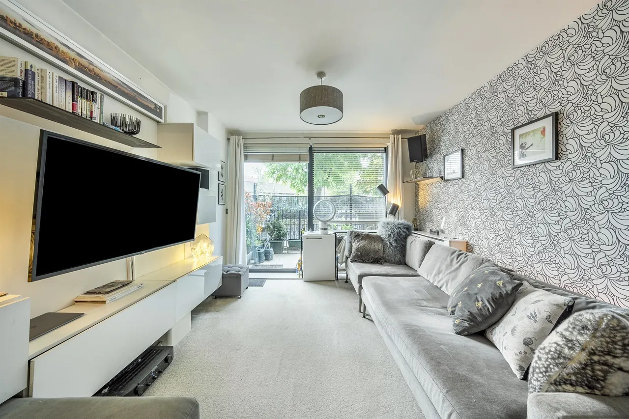 Hotspur Street, London, photo 9