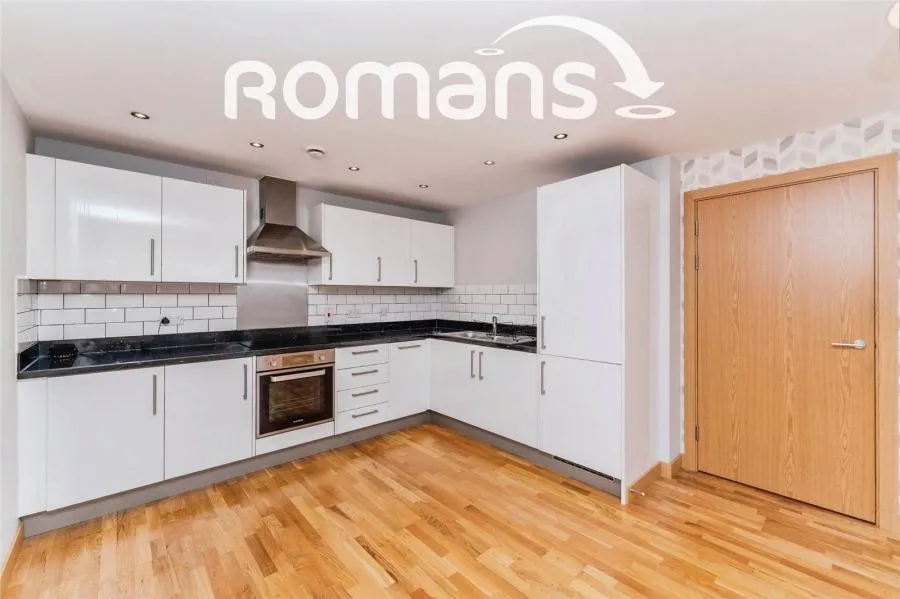 Wintergreen Boulevard, West Drayton, UB7, photo 2