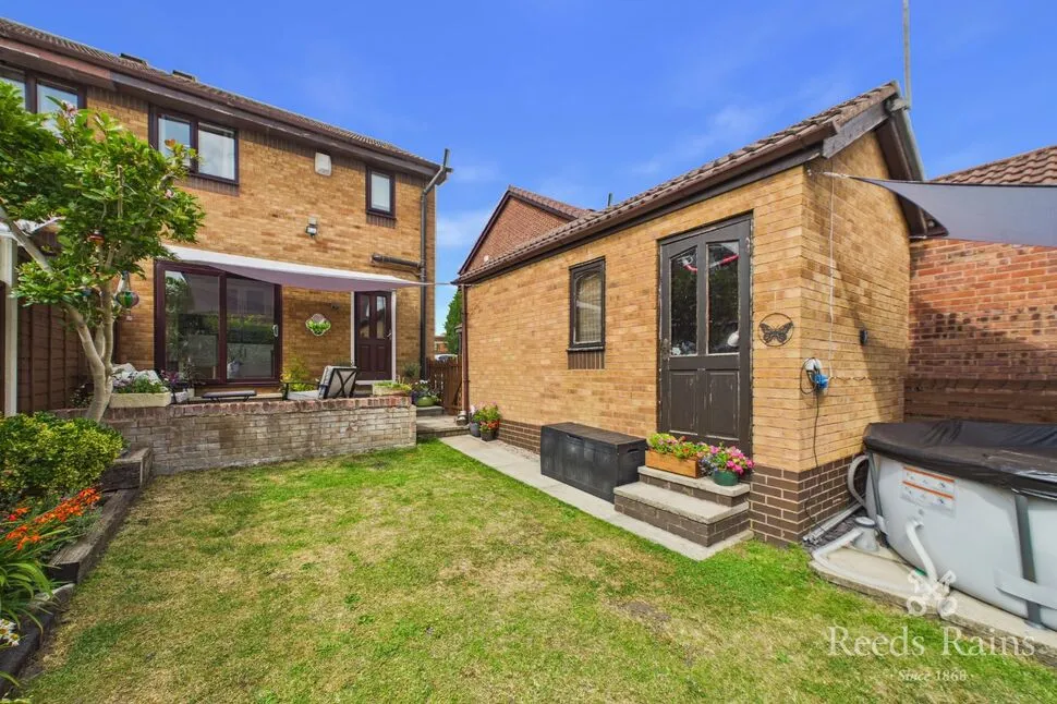 3 bed house for sale — Holme Field, Ossett, West Yorkshire, WF5