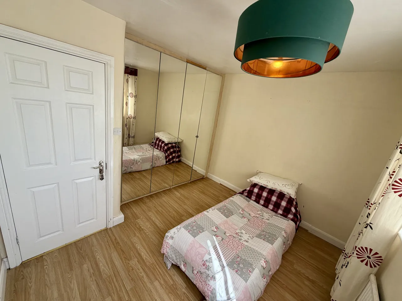 Minehead Avenue, Withington, photo 5
