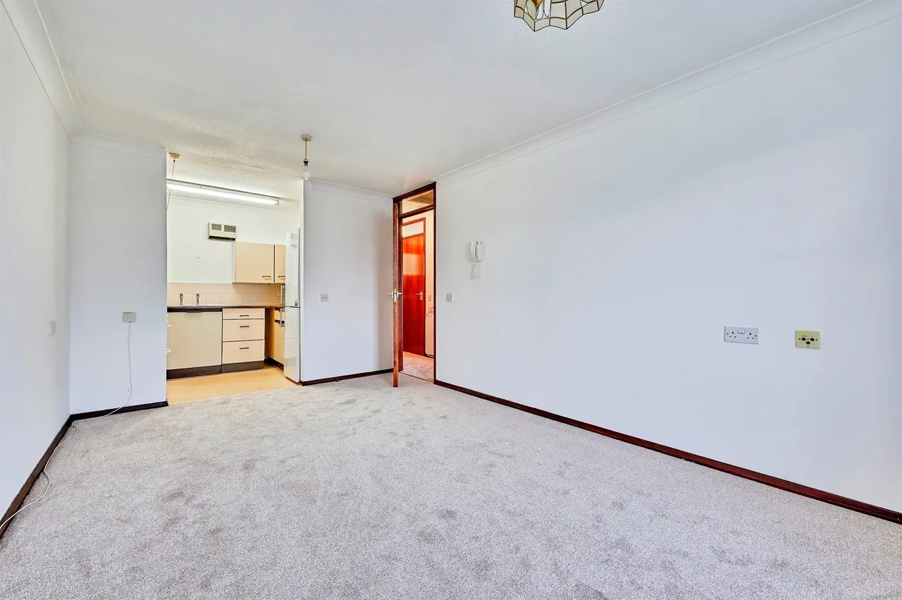 Farmadine House Saffron Walden, CB11, photo 4