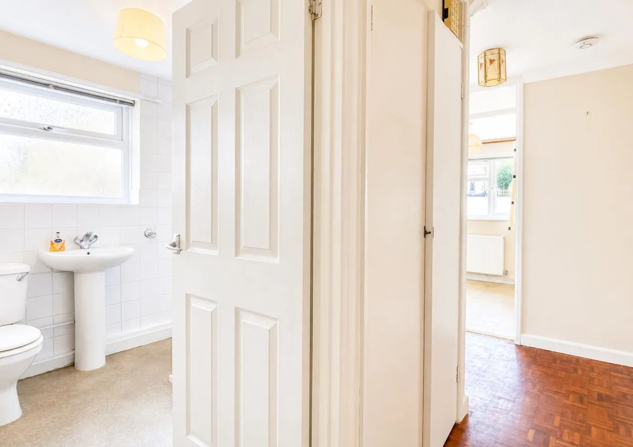 Elliott Close, Frome BA11 2JL, photo 17
