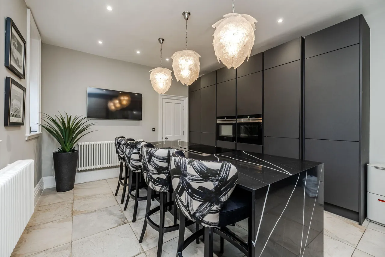 Gideon Walk, Jameson Manor, photo 7
