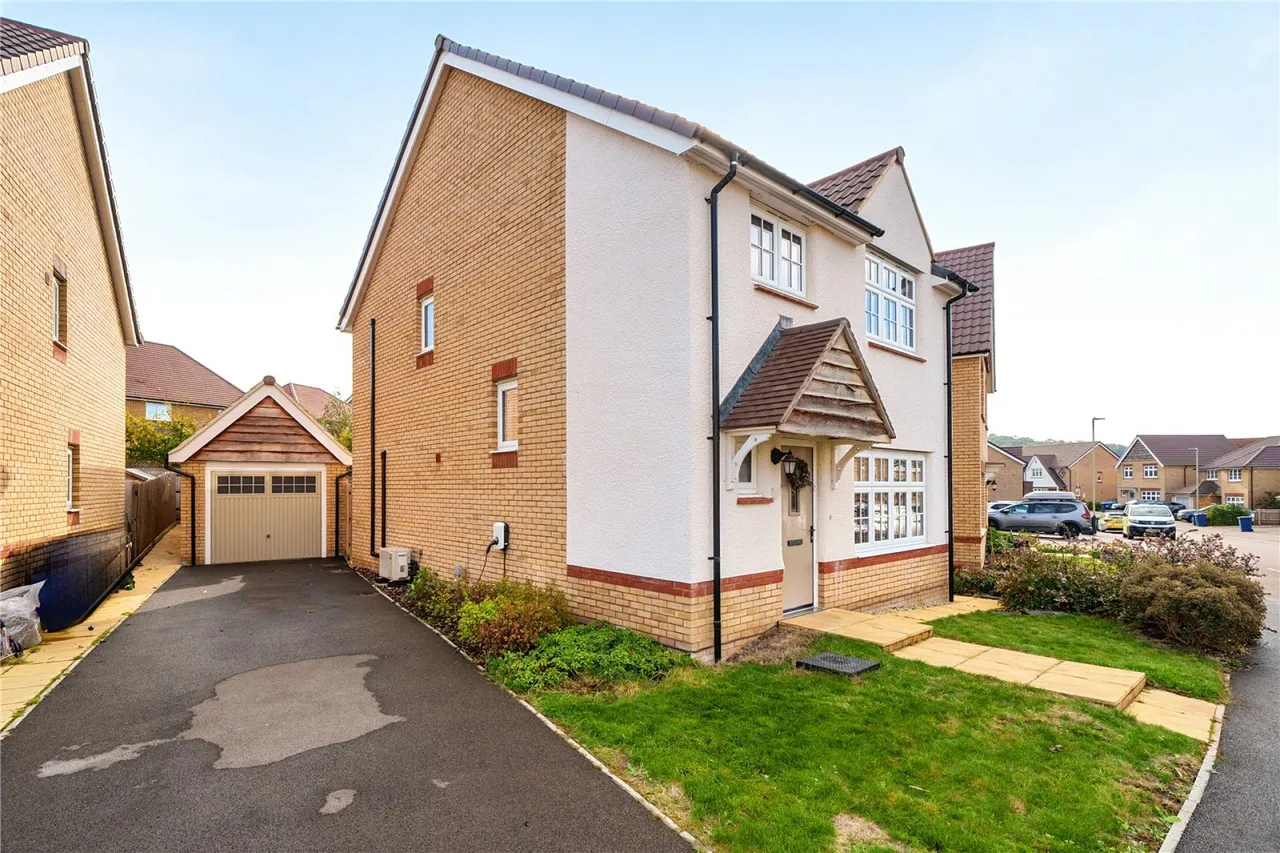 Burnet Drive, Leckhampton, GL53, photo 13
