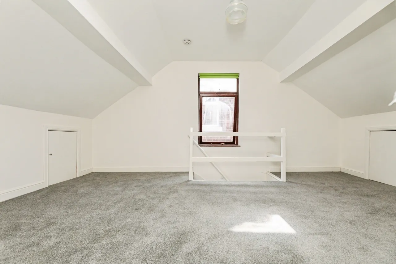 Firth Park Crescent, Sheffield, South Yorkshire, S5, photo 17