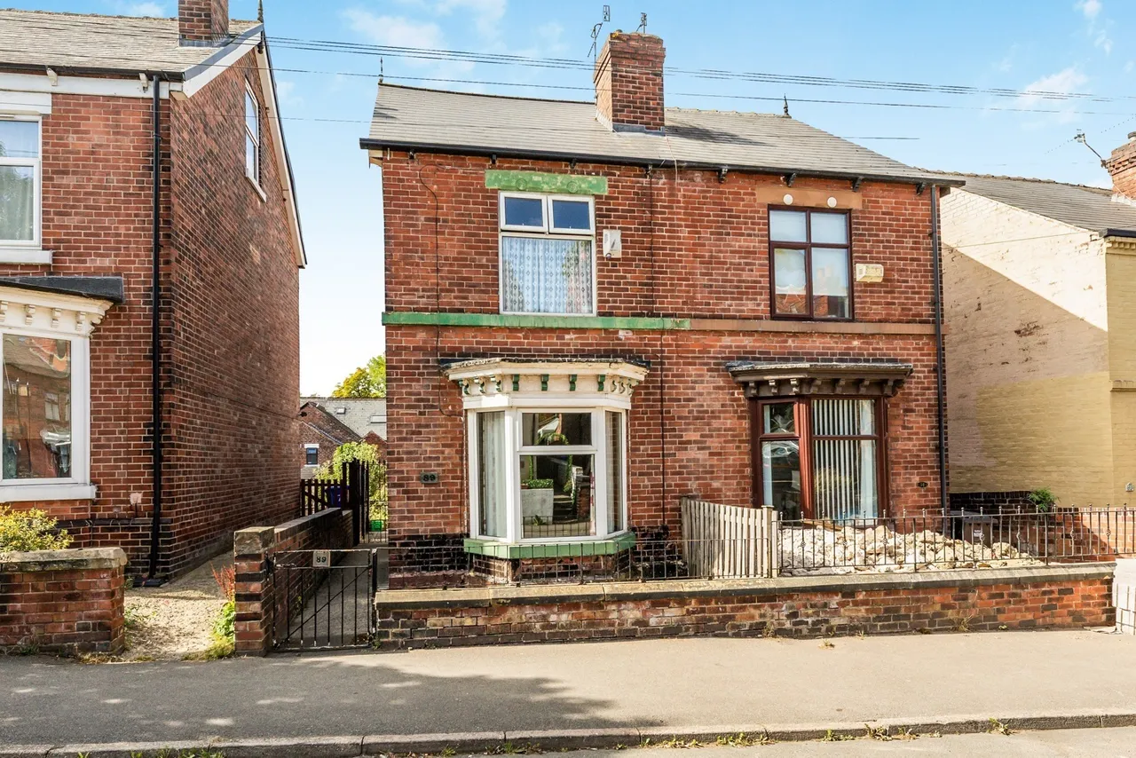 3 bed house for sale — Firth Park Crescent, Sheffield, South Yorkshire, S5