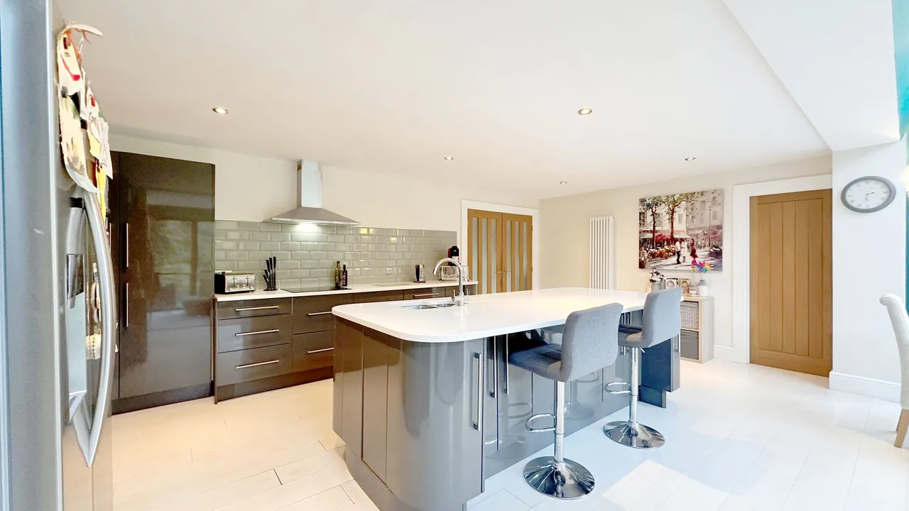 Whitby Close, Stockport, photo 8