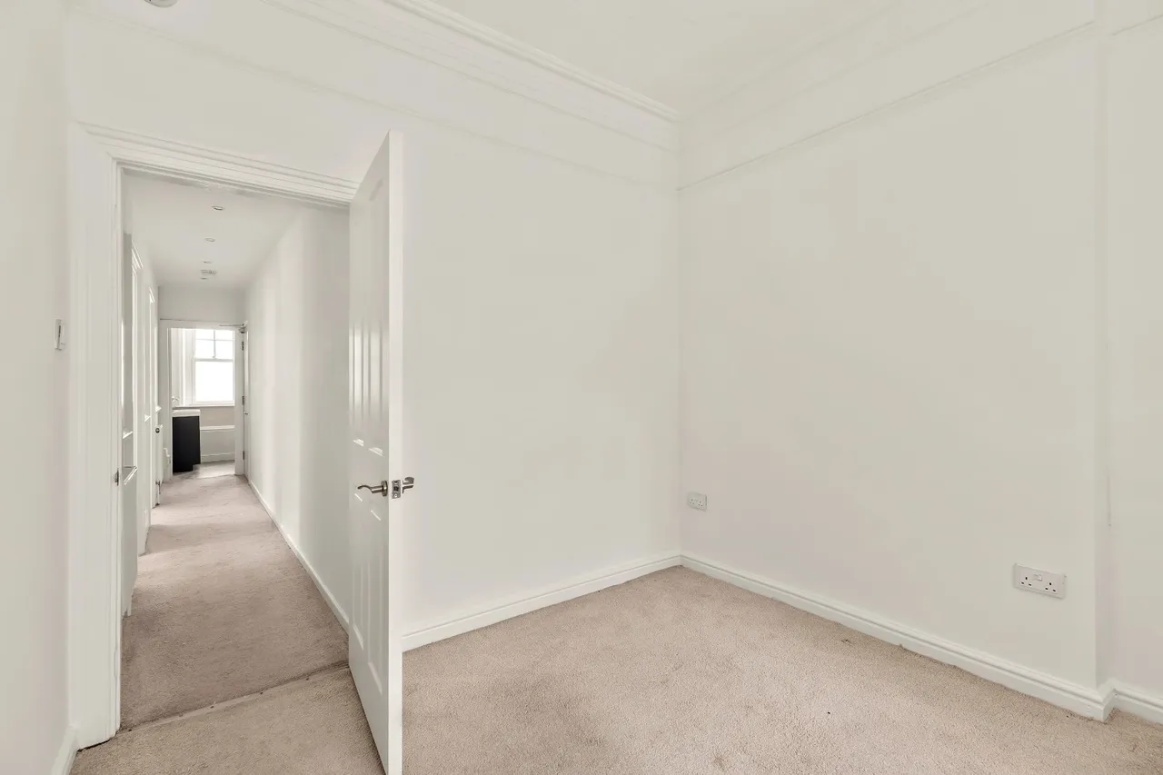 Manley Road, Ilkley, LS29, photo 6