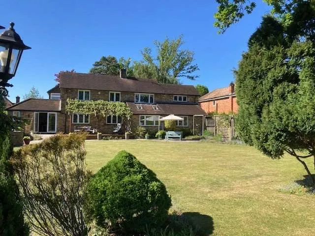 5 bed house for sale — Chiltern Hill, Chalfont St. Peter, Gerrards Cross, Buckinghamshire, SL9 9TZ