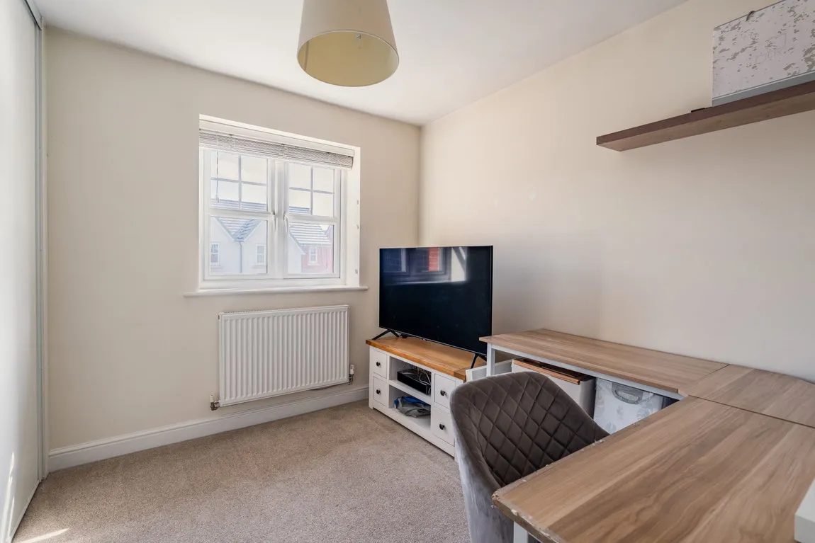 Gernant, Old Colwyn, Colwyn Bay, LL29 8UX, photo 11