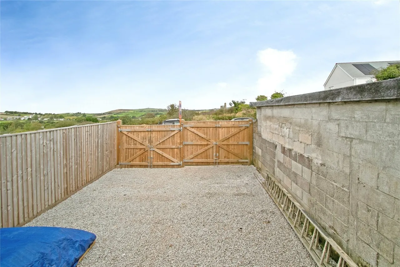 Grenville Gardens, Troon, TR14, photo 19