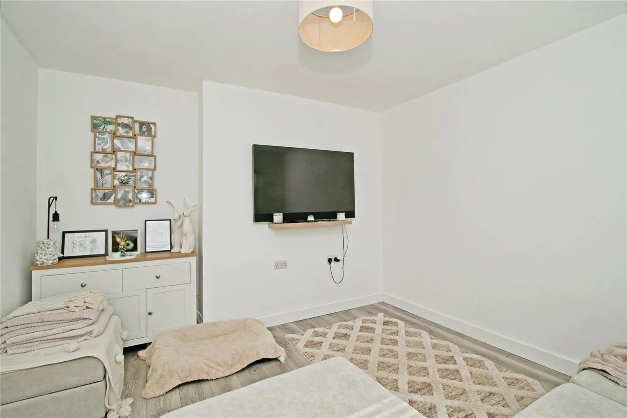 Grenville Gardens, Troon, TR14, photo 13
