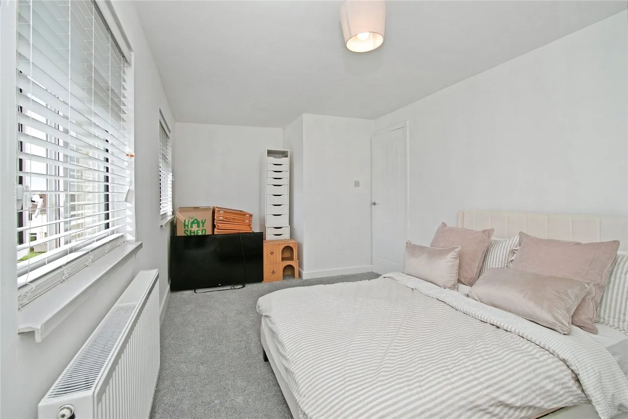 Grenville Gardens, Troon, TR14, photo 12