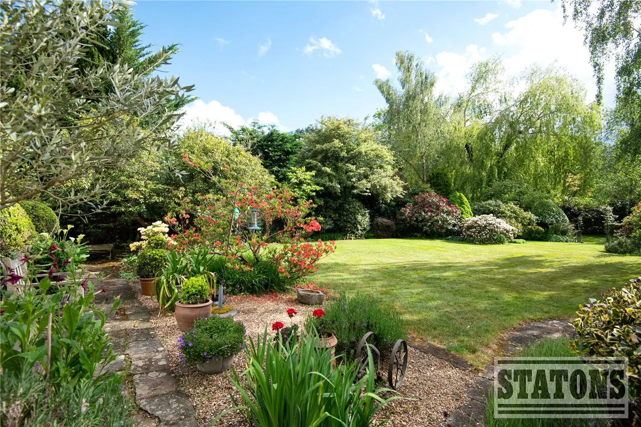 Galley Lane, Arkley, Hertfordshire, EN5 4AL, photo 29