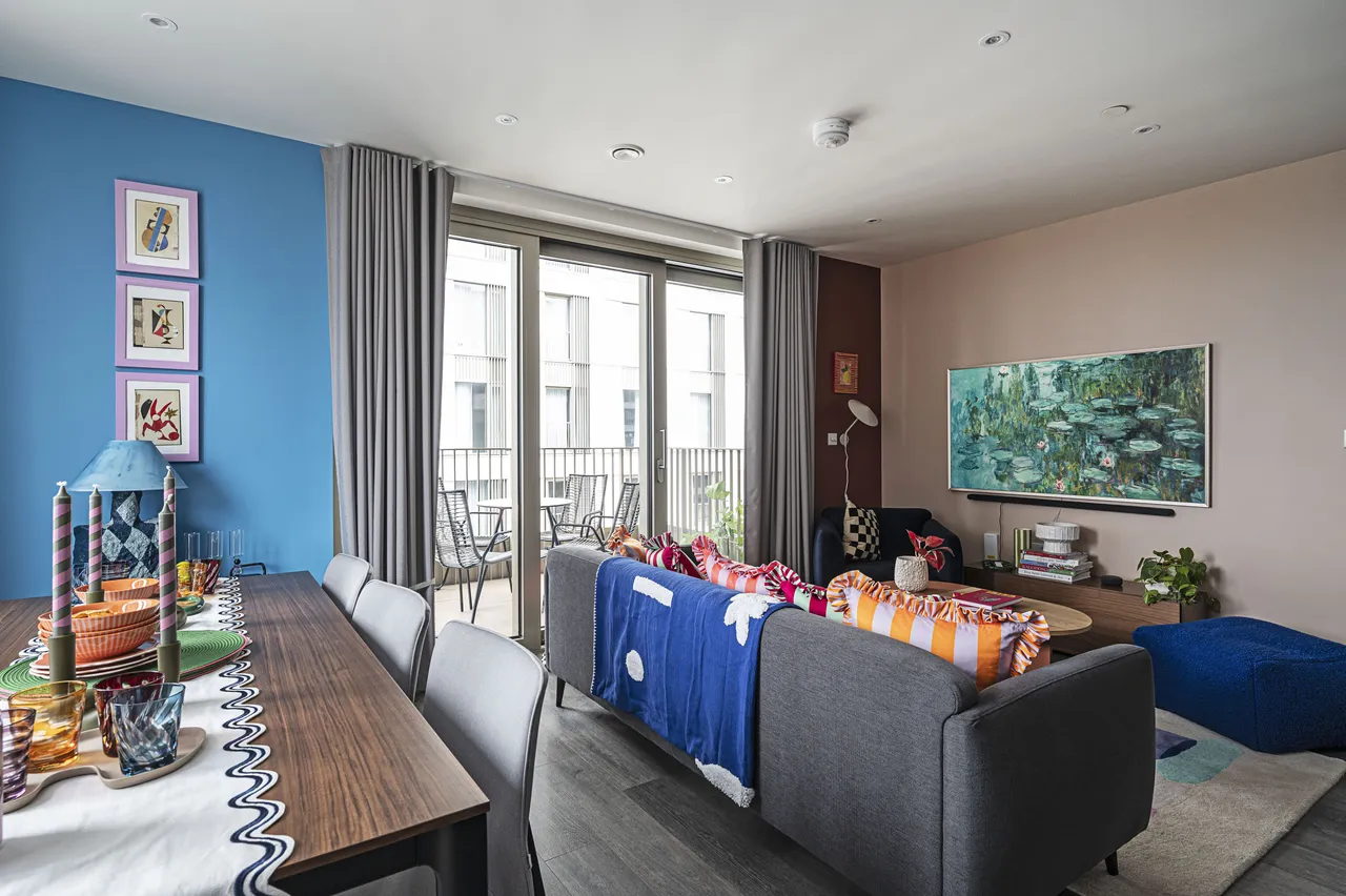 3 Sandhu Building, 89-91 Montfichet Road, London, photo 8