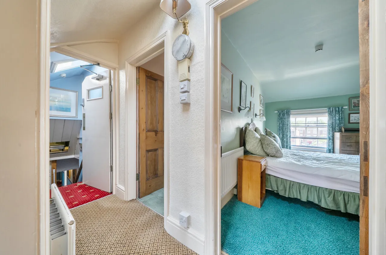Cambrian Place, Llanidloes, photo 23