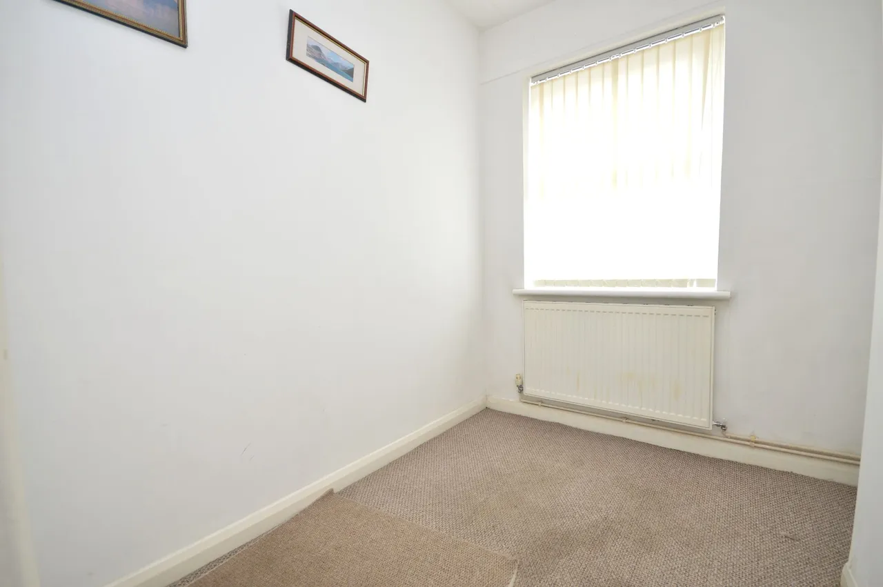 Cheviot Close, Stockport, photo 11