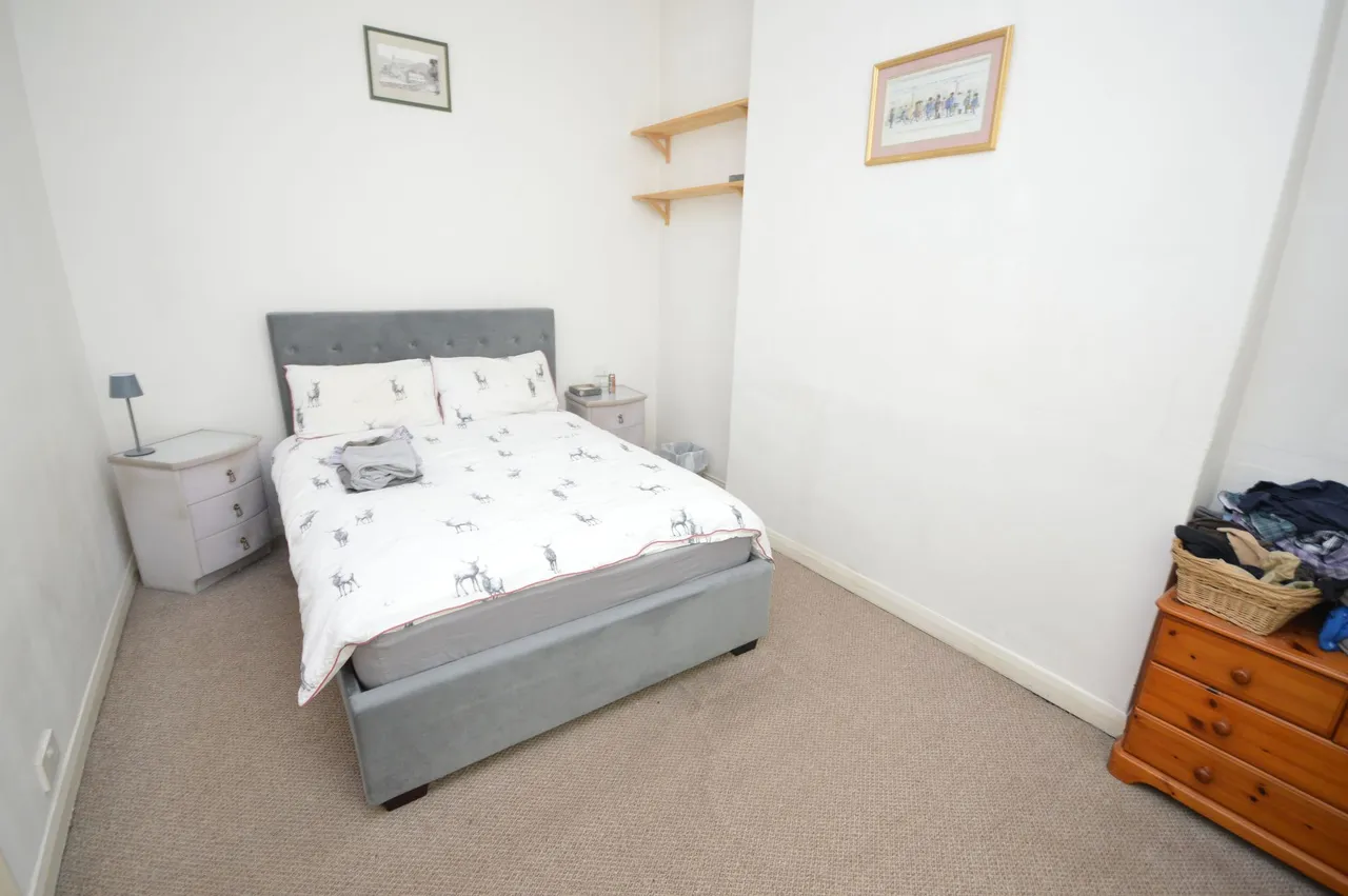 Cheviot Close, Stockport, photo 9