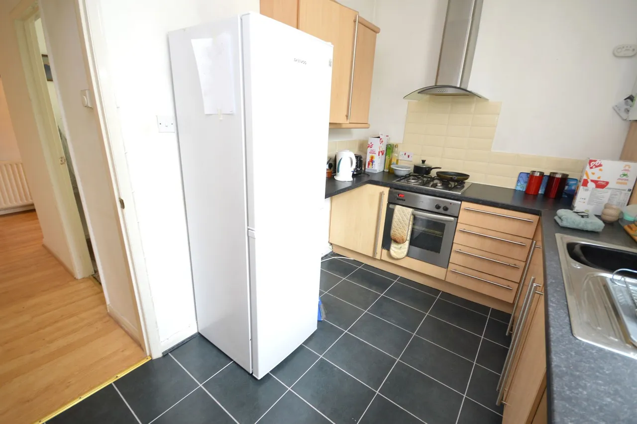 Cheviot Close, Stockport, photo 7