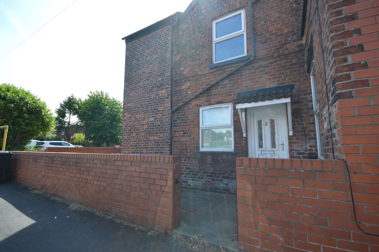 Cheviot Close, Stockport, photo 15