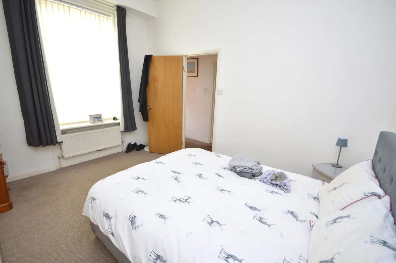 Cheviot Close, Stockport, photo 10