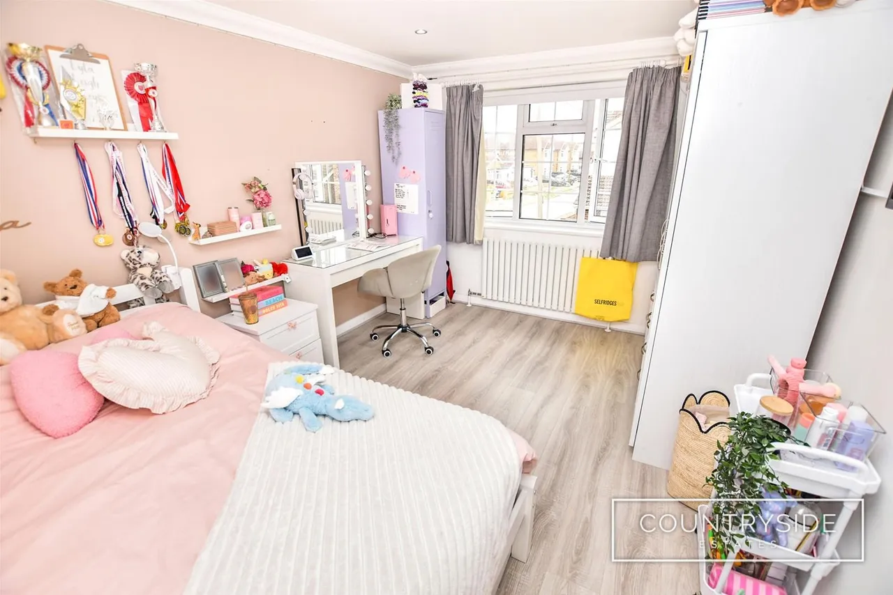 Waterdene, Canvey Island, photo 13