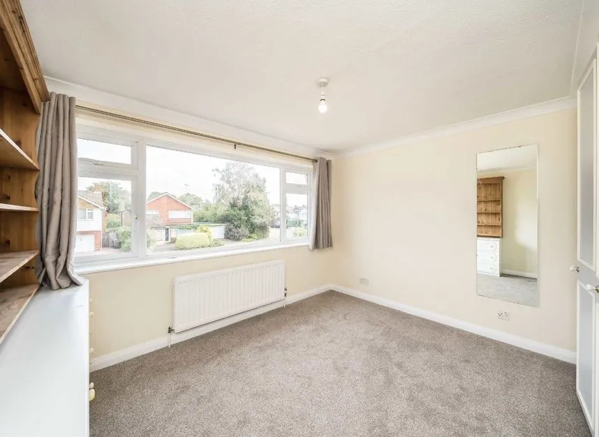 Elizabeth Gardens, Sunbury-On-Thames, TW16, photo 7