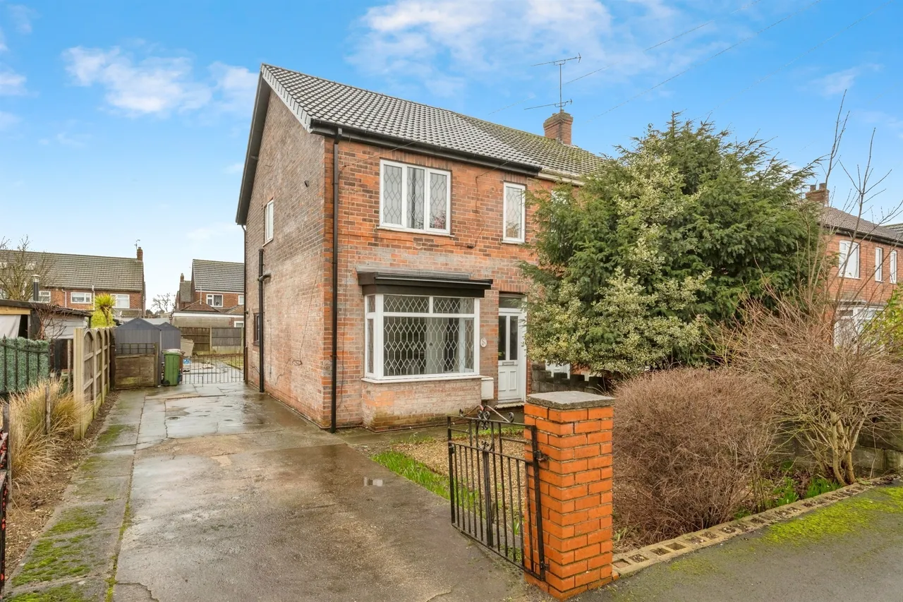 3 bed house for sale — Rowland Road, Scunthorpe