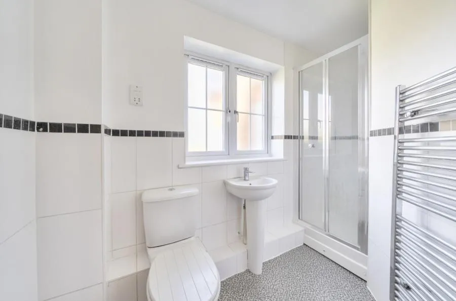 Witham Road, Romford, RM2, photo 10