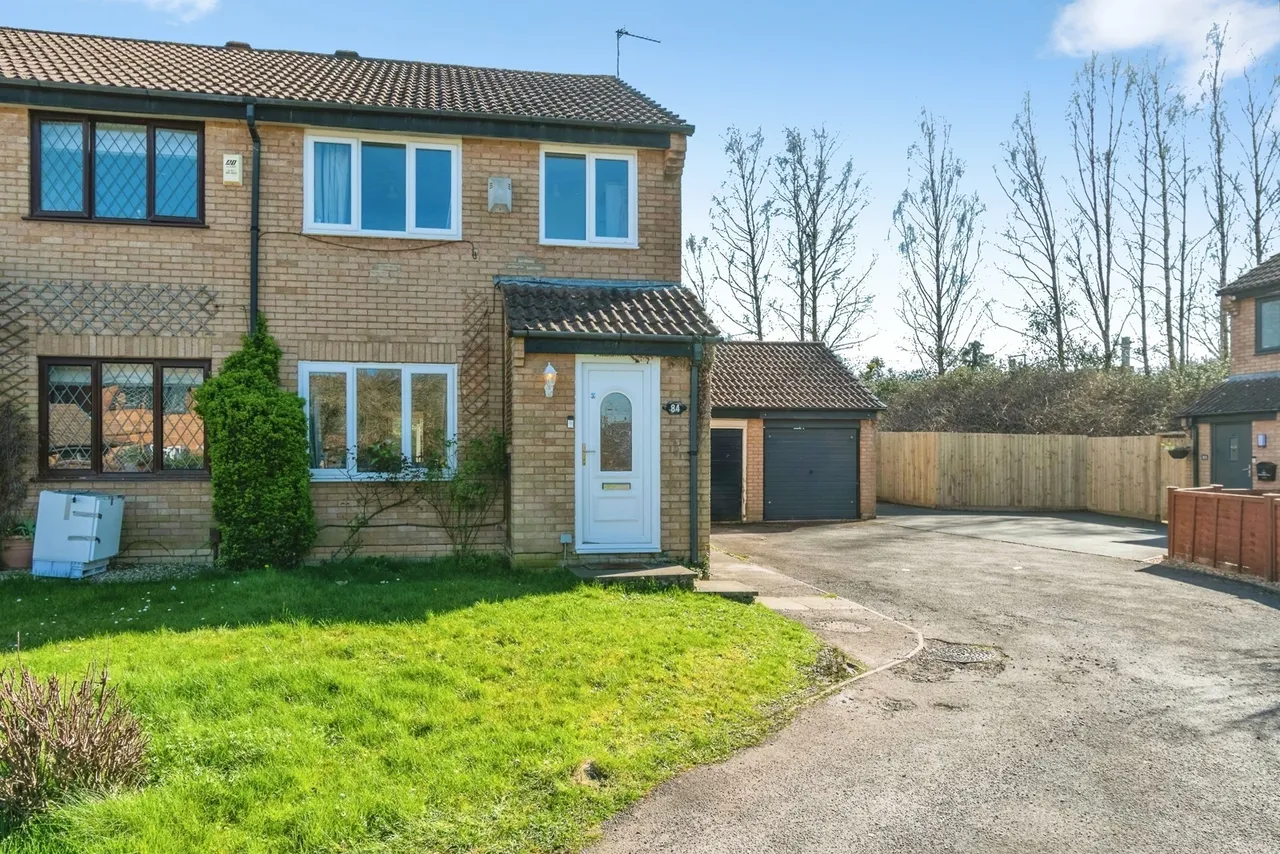 4 bed house for sale — Slimbridge Close, Yate, Bristol, Gloucestershire, BS37