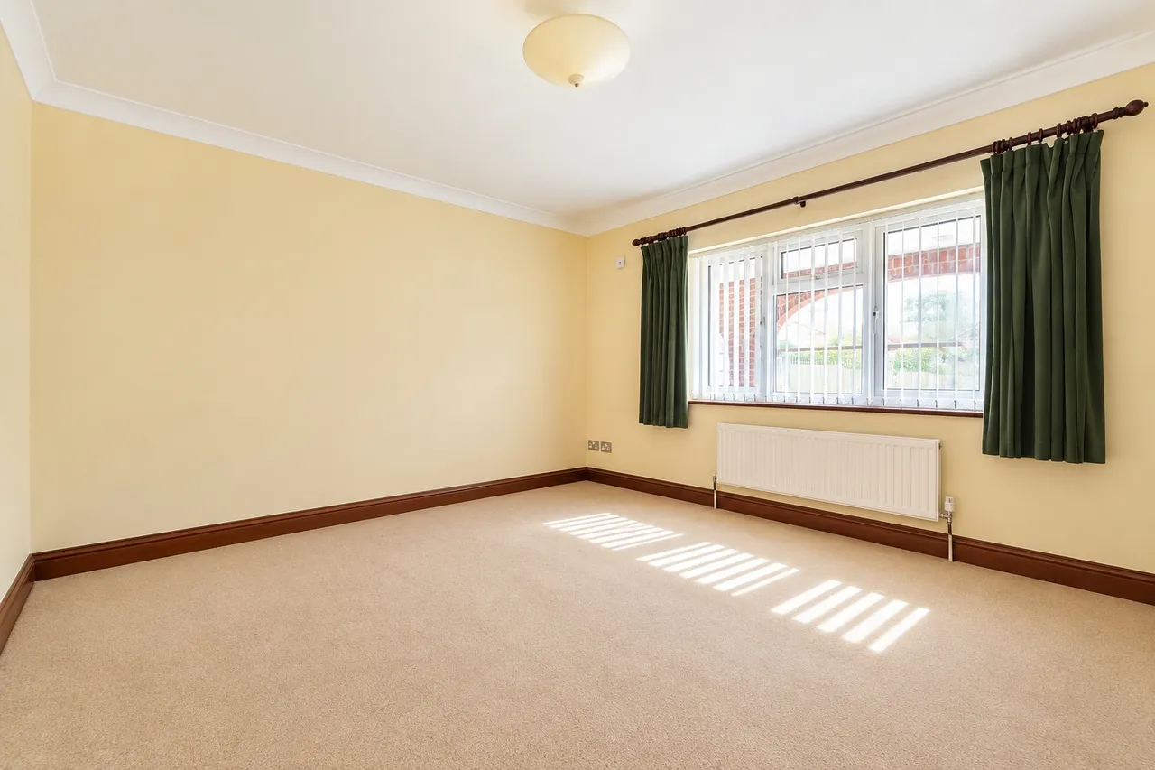 Bayview Road, Whitstable, CT5, photo 16