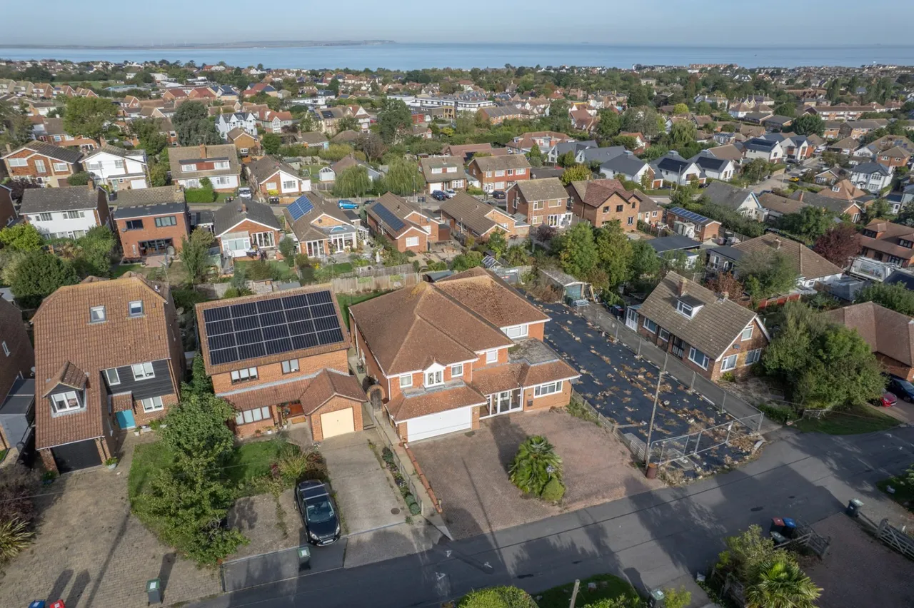 Bayview Road, Whitstable, CT5, photo 22