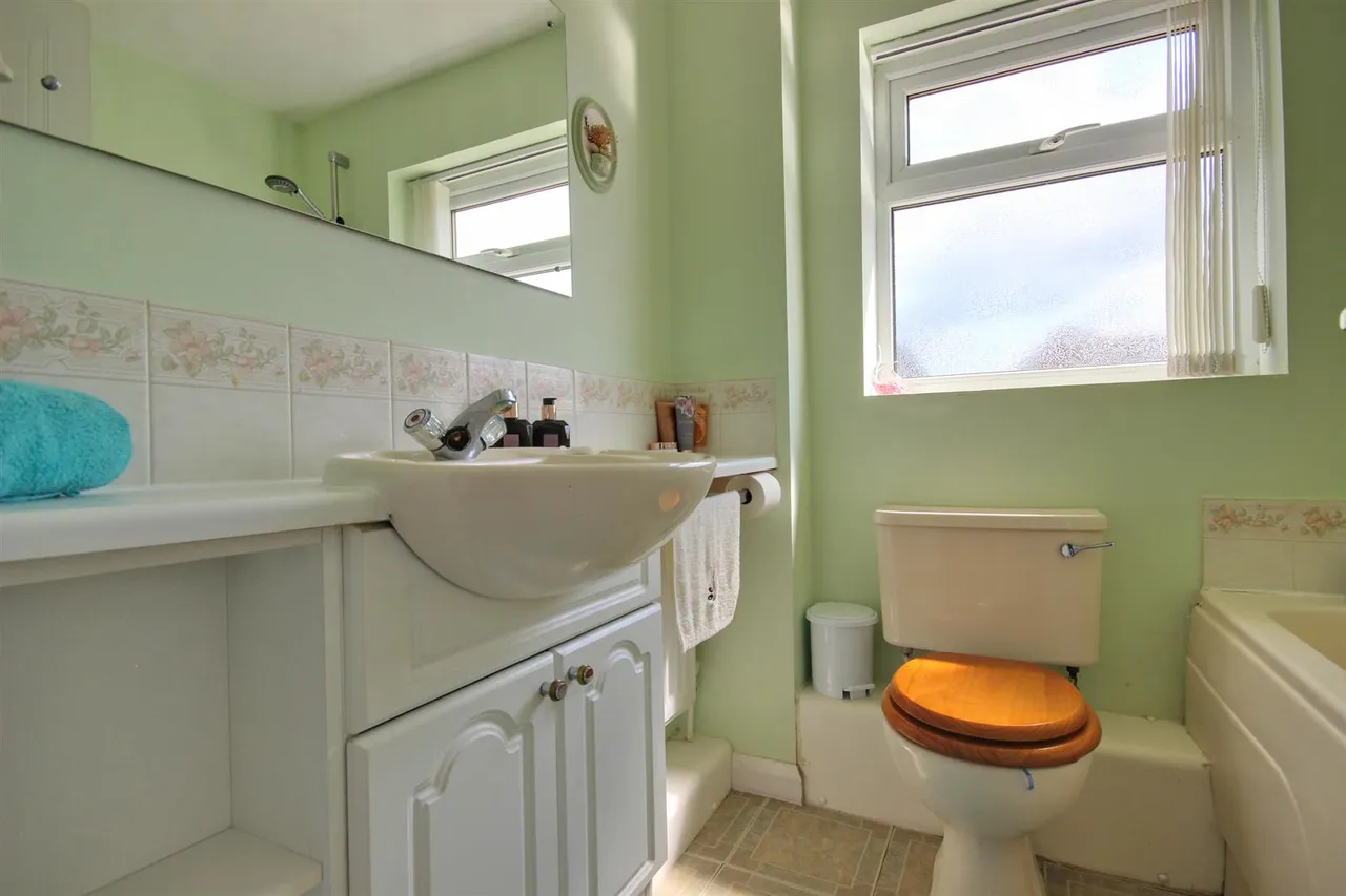 Marchant Close, Beverley, photo 9