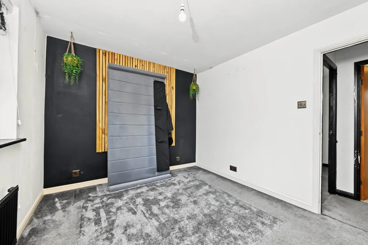 Bircham Walk, Westbury Park, ST5, photo 7