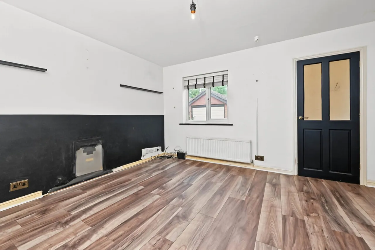 Bircham Walk, Westbury Park, ST5, photo 2